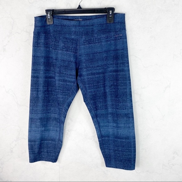 [CK] Navy Crop MeshPerformance Leggings
